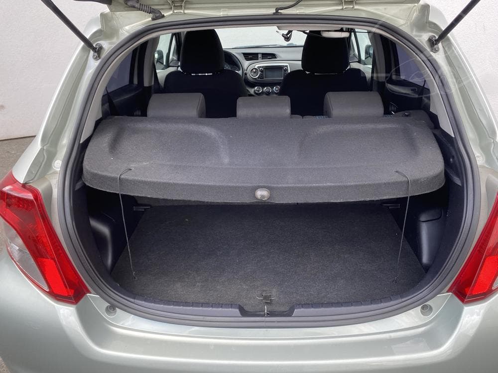 2012 Toyota YARIS - 13