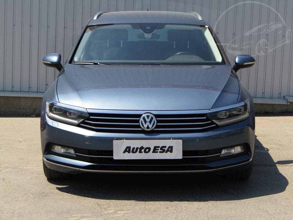 2015 Volkswagen PASSAT - 2