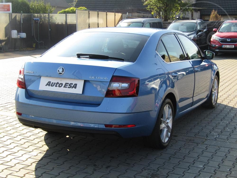 2017 Škoda OCTAVIA - 10