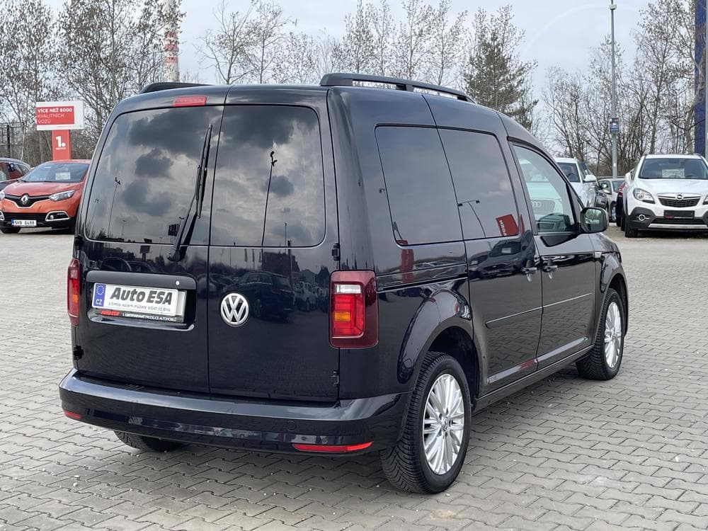 2019 Volkswagen Caddy - 4
