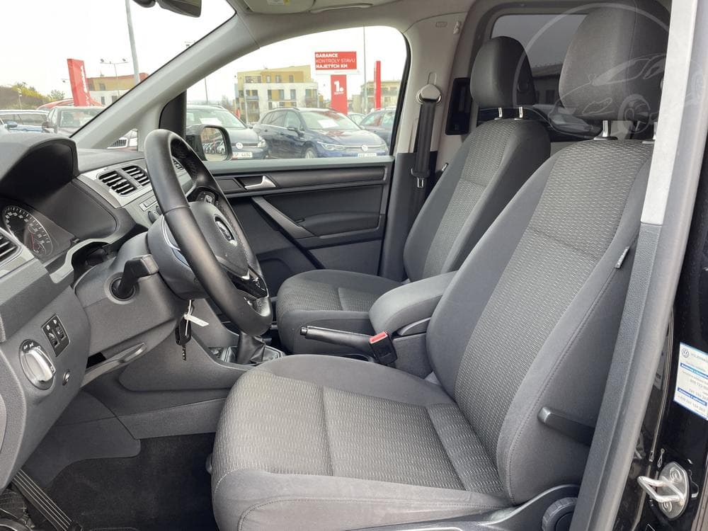 2019 Volkswagen Caddy - 9