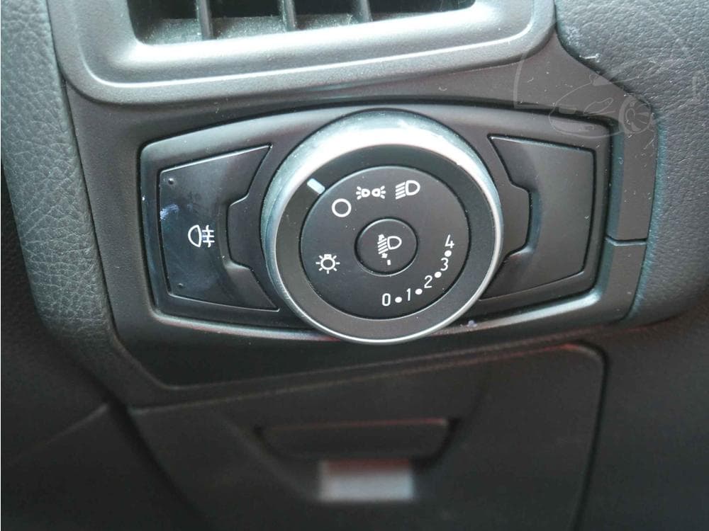 2015 Ford FOCUS - 17