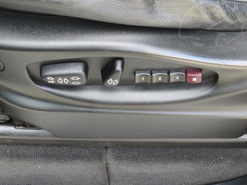 2005 BMW X5 - 12