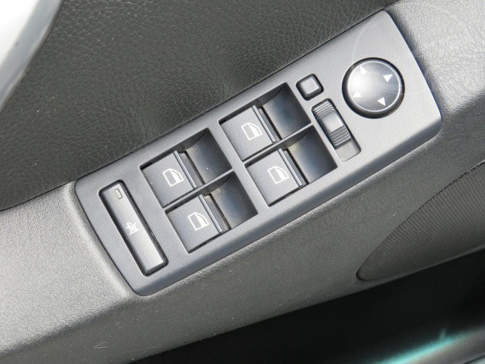 2005 BMW X5 - 13