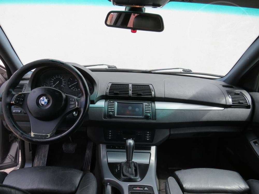2005 BMW X5 - 8