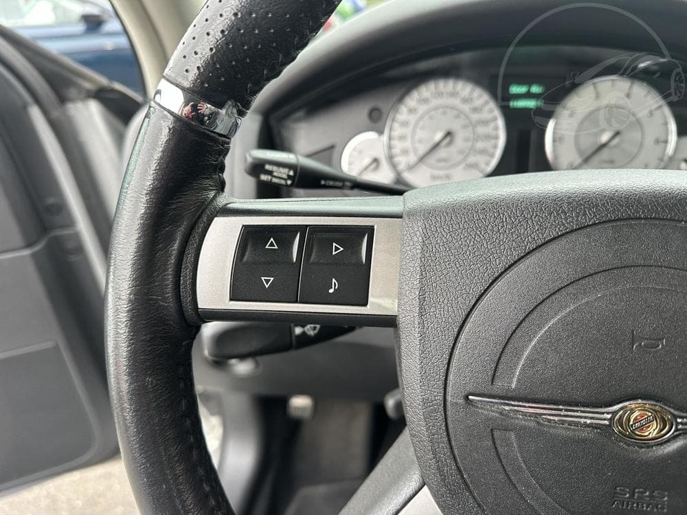 2009 Chrysler 300c - 12