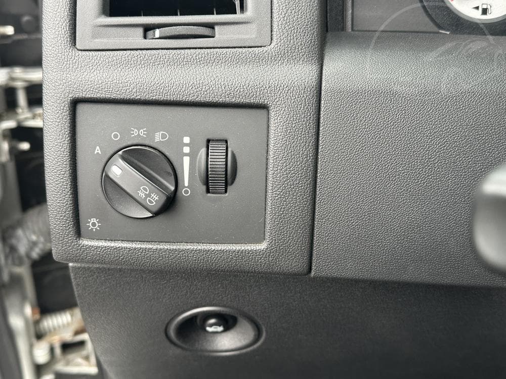 2009 Chrysler 300c - 19