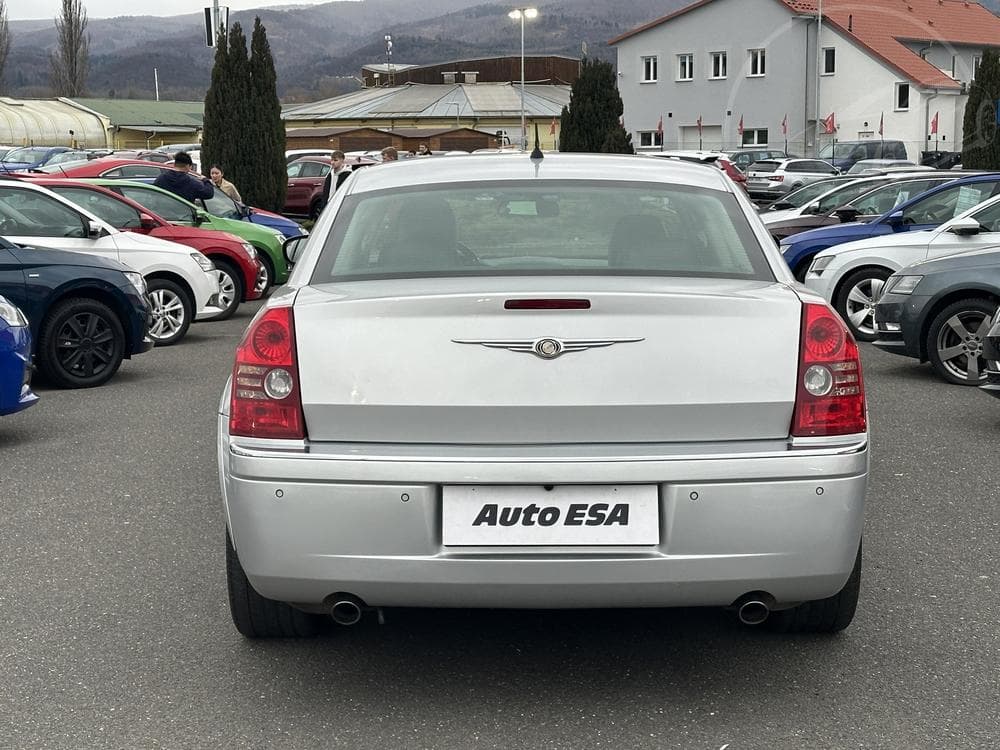 2009 Chrysler 300c - 5