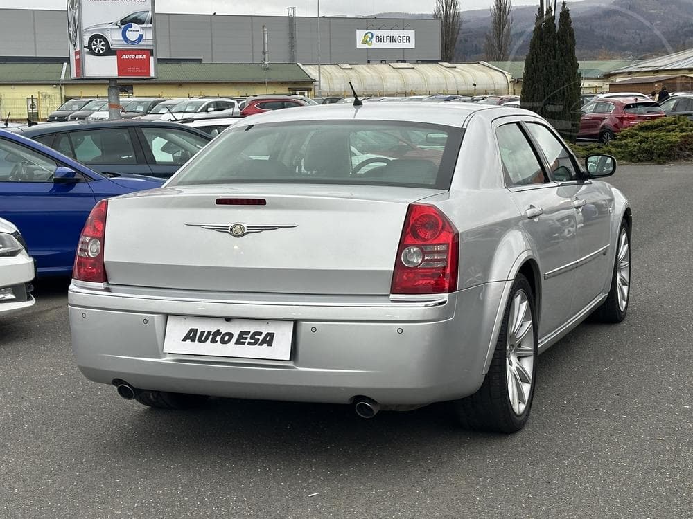2009 Chrysler 300c - 6