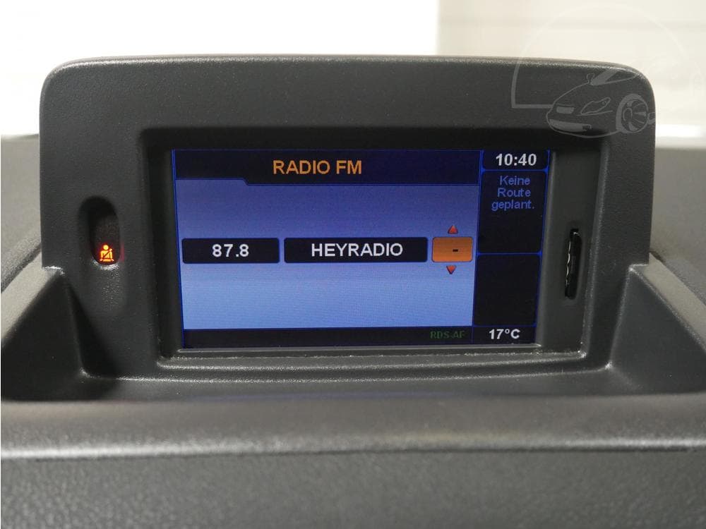 2010 Renault CLIO - 16