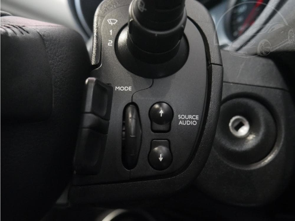 2010 Renault CLIO - 17