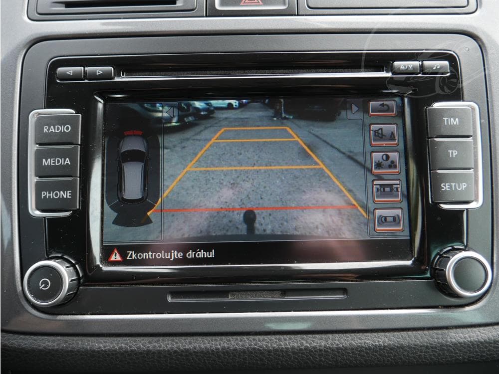 2012 Volkswagen TIGUAN - 18