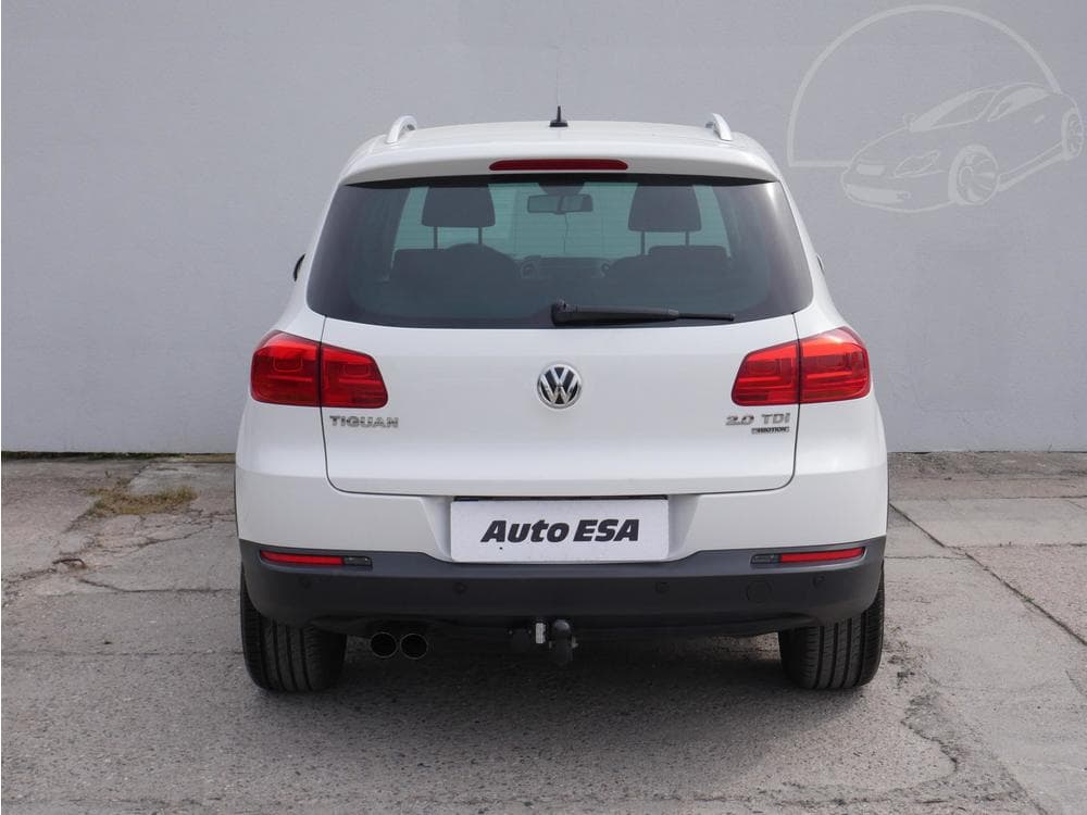 2012 Volkswagen TIGUAN - 5