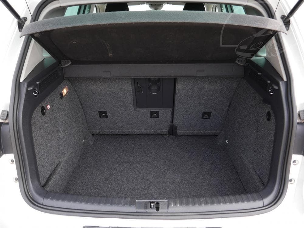 2012 Volkswagen TIGUAN - 7