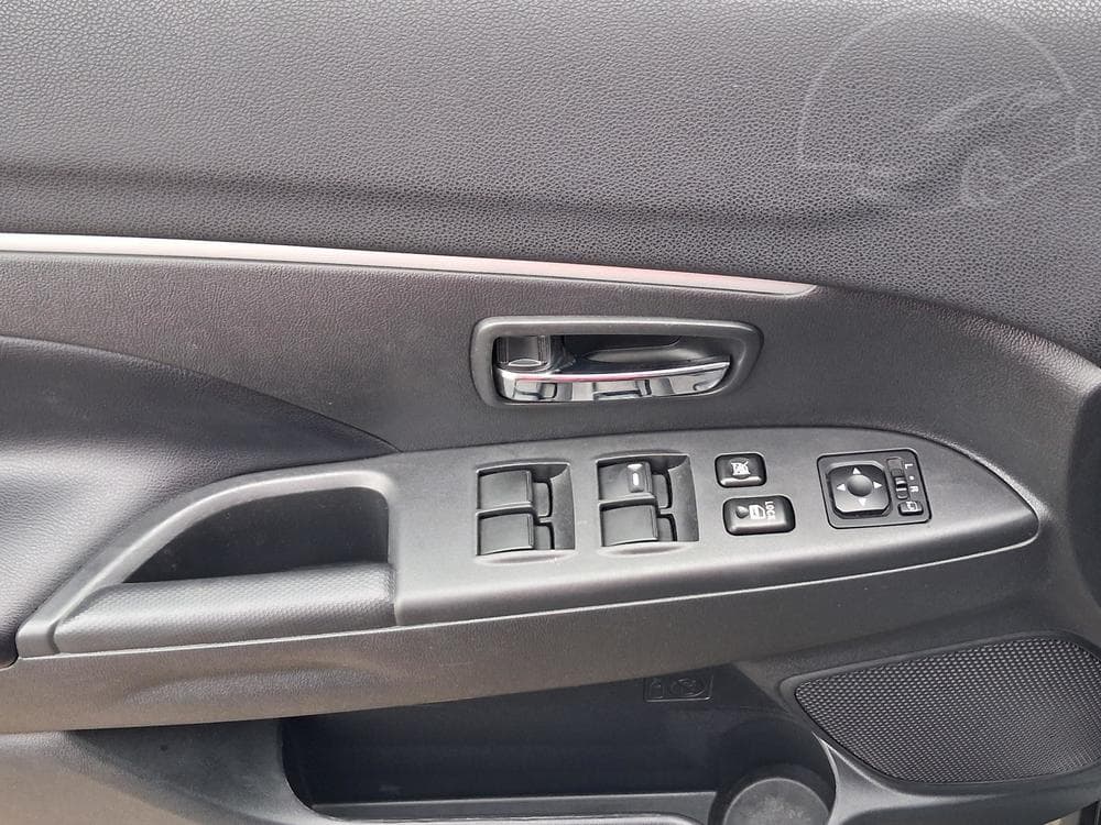 2012 Mitsubishi Asx - 11