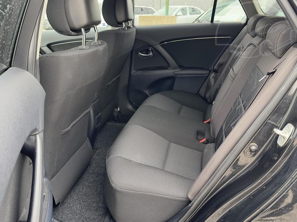 2012 Toyota AVENSIS - 10