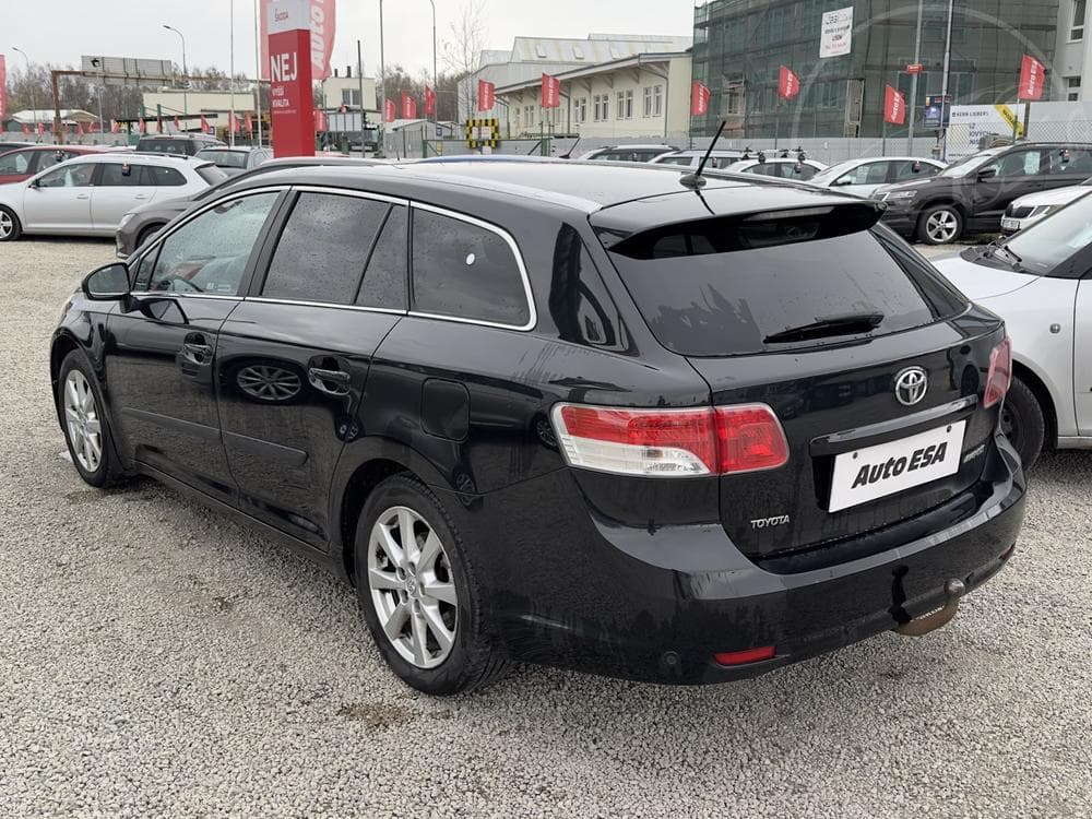 2012 Toyota AVENSIS - 6