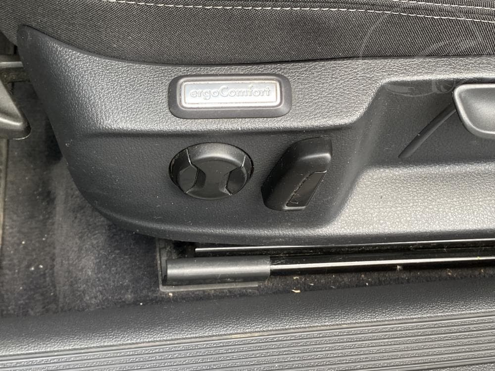 2015 Volkswagen PASSAT - 12