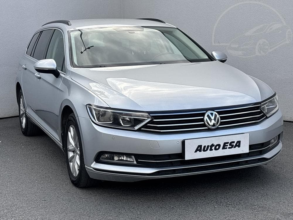 2018 Volkswagen PASSAT