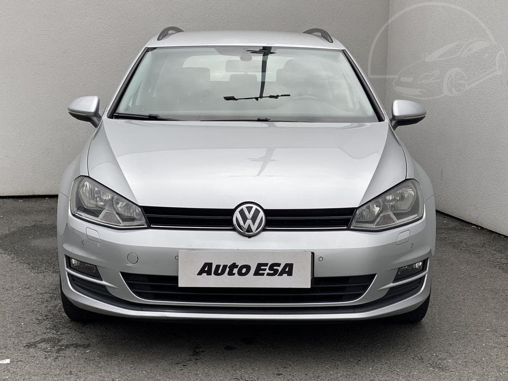 2014 Volkswagen Golf - 2