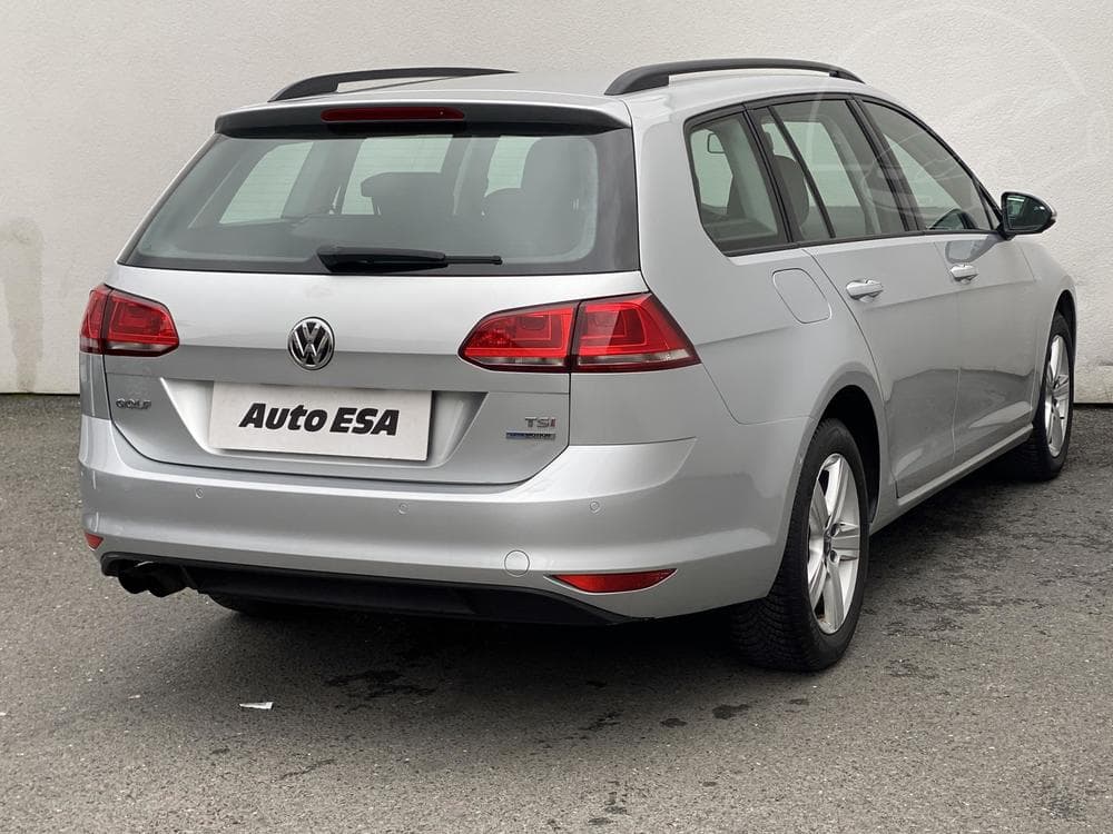 2014 Volkswagen Golf - 4