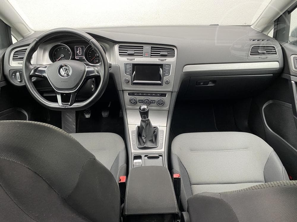 2014 Volkswagen Golf - 8