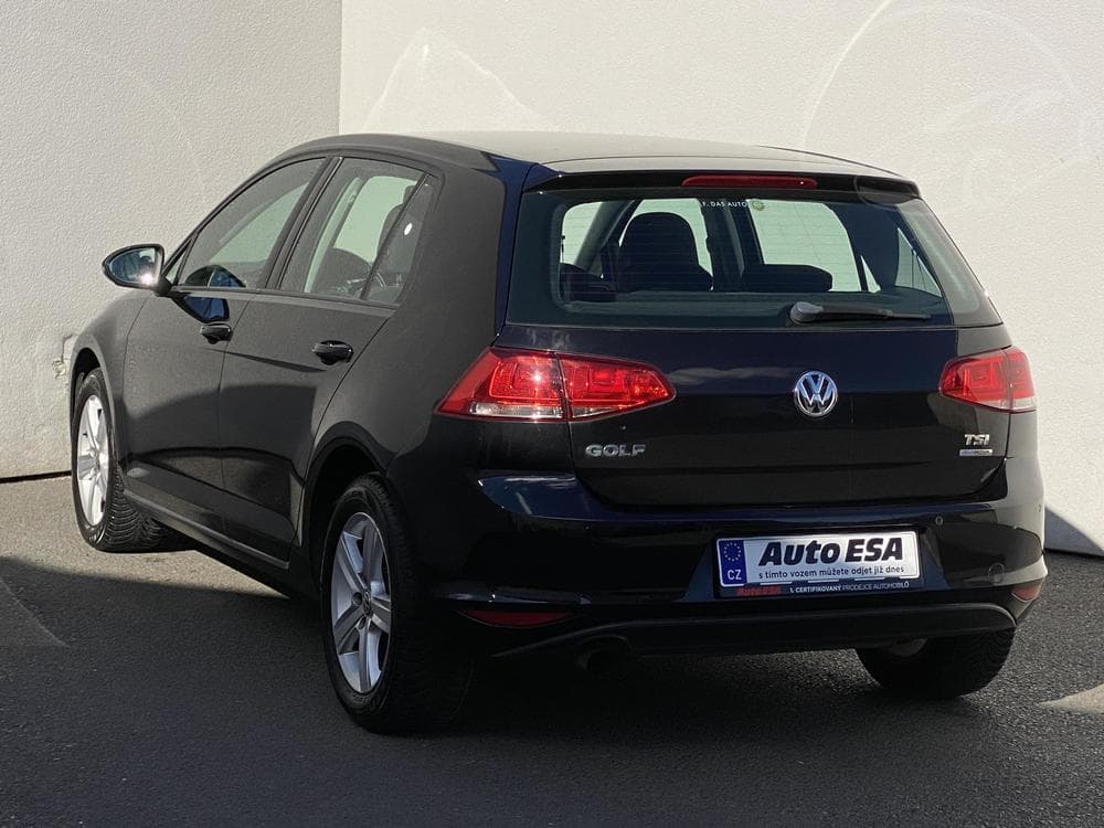 2013 Volkswagen Golf - 6