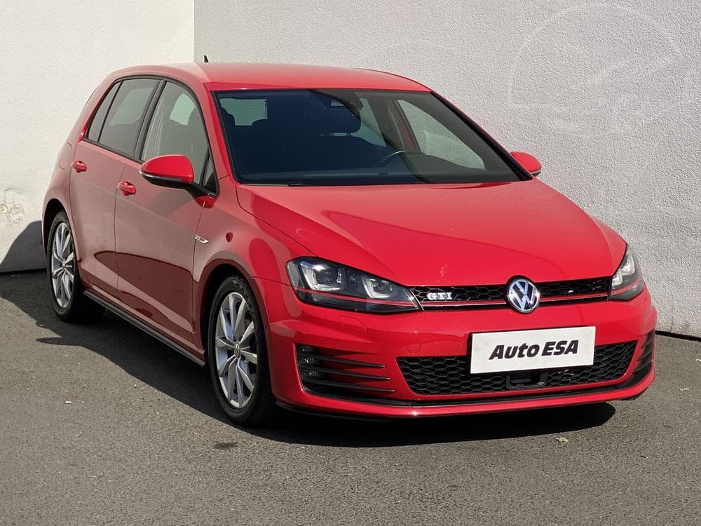 2014 Volkswagen GOLF