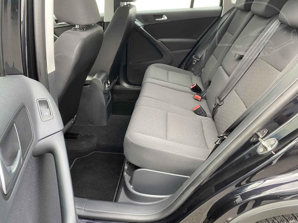 2011 Volkswagen TIGUAN - 10