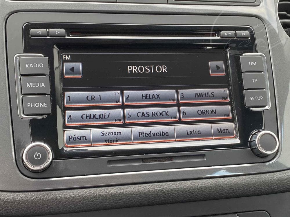 2011 Volkswagen TIGUAN - 15