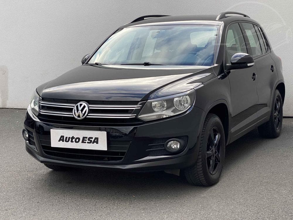 2011 Volkswagen TIGUAN - 3