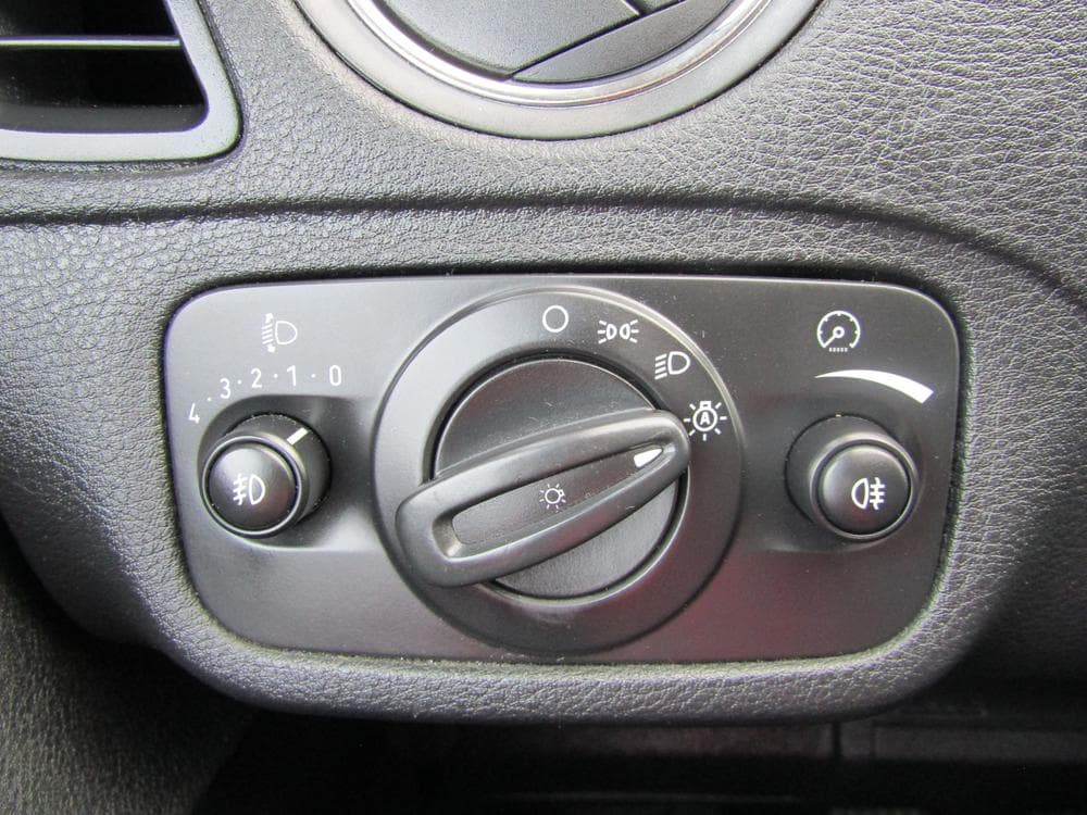 2010 Ford S-MAX - 13