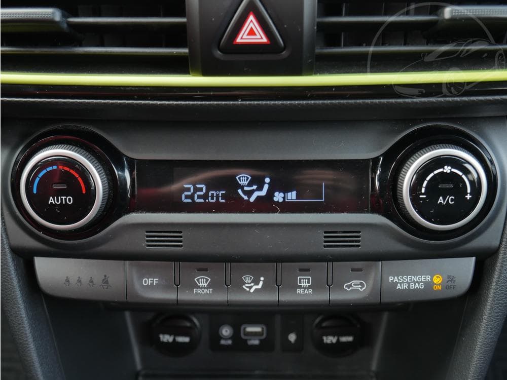 2018 Hyundai KONA - 33