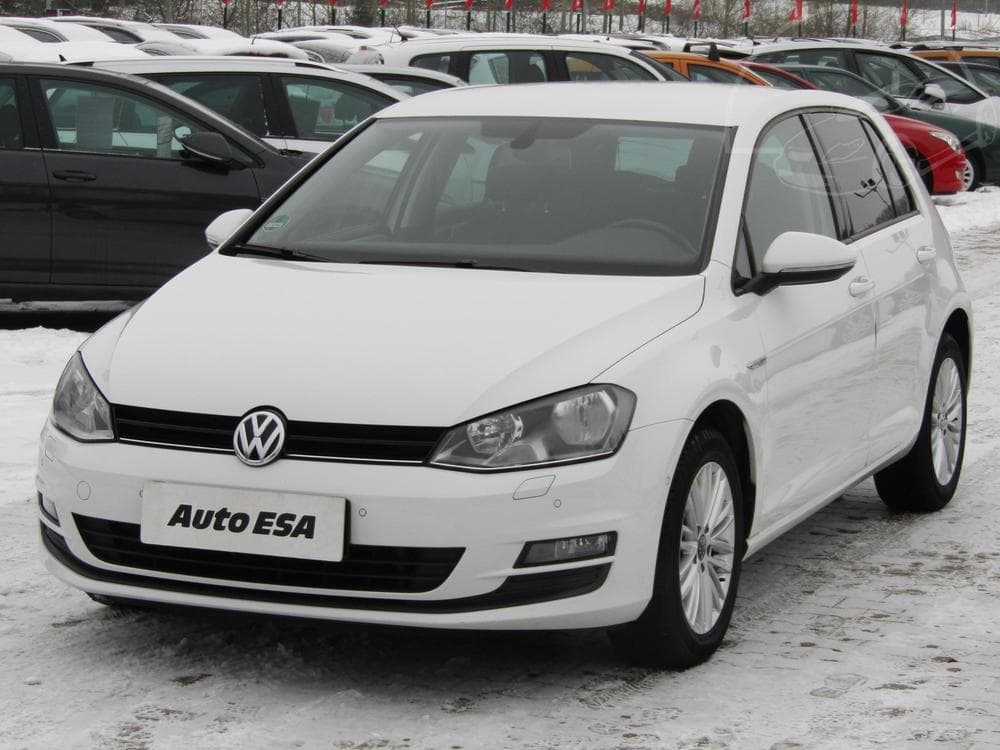 2014 Volkswagen Golf - 3