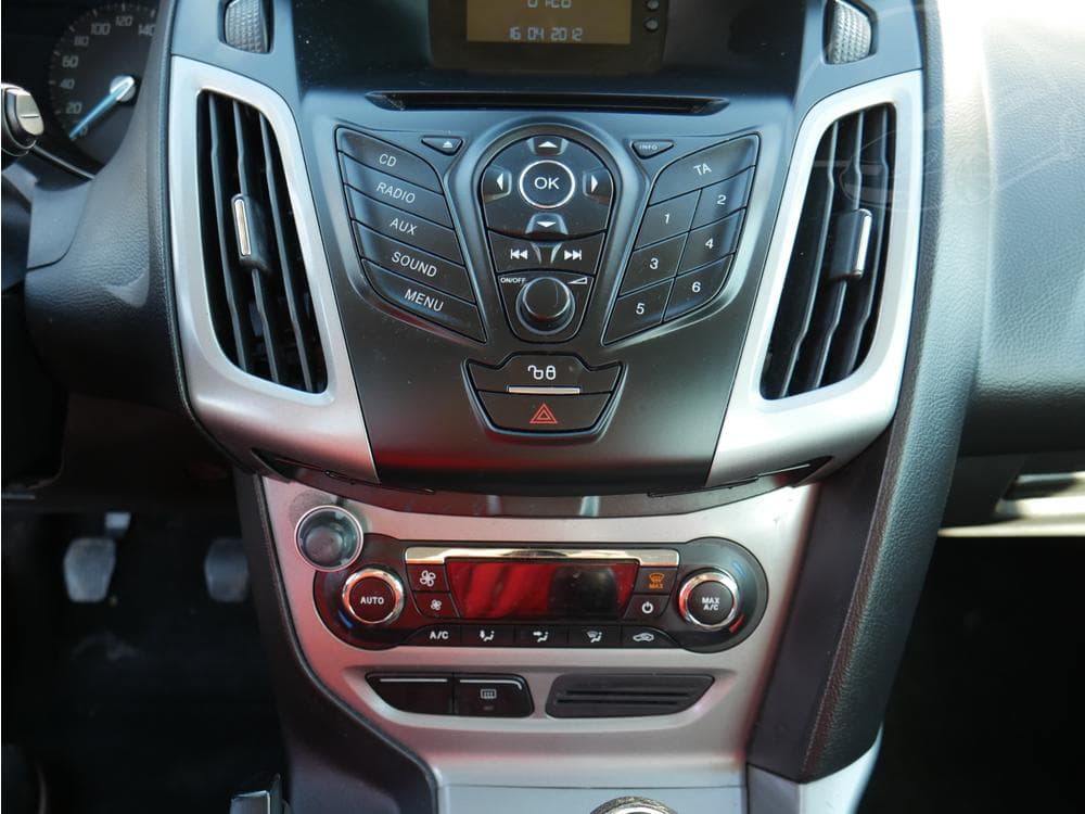 2012 Ford FOCUS - 13