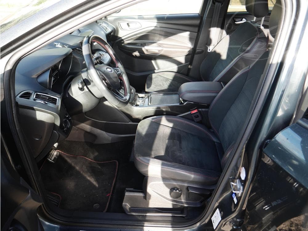2018 Ford KUGA - 22