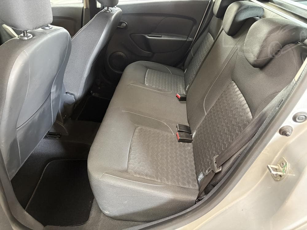 2013 Dacia LOGAN - 10