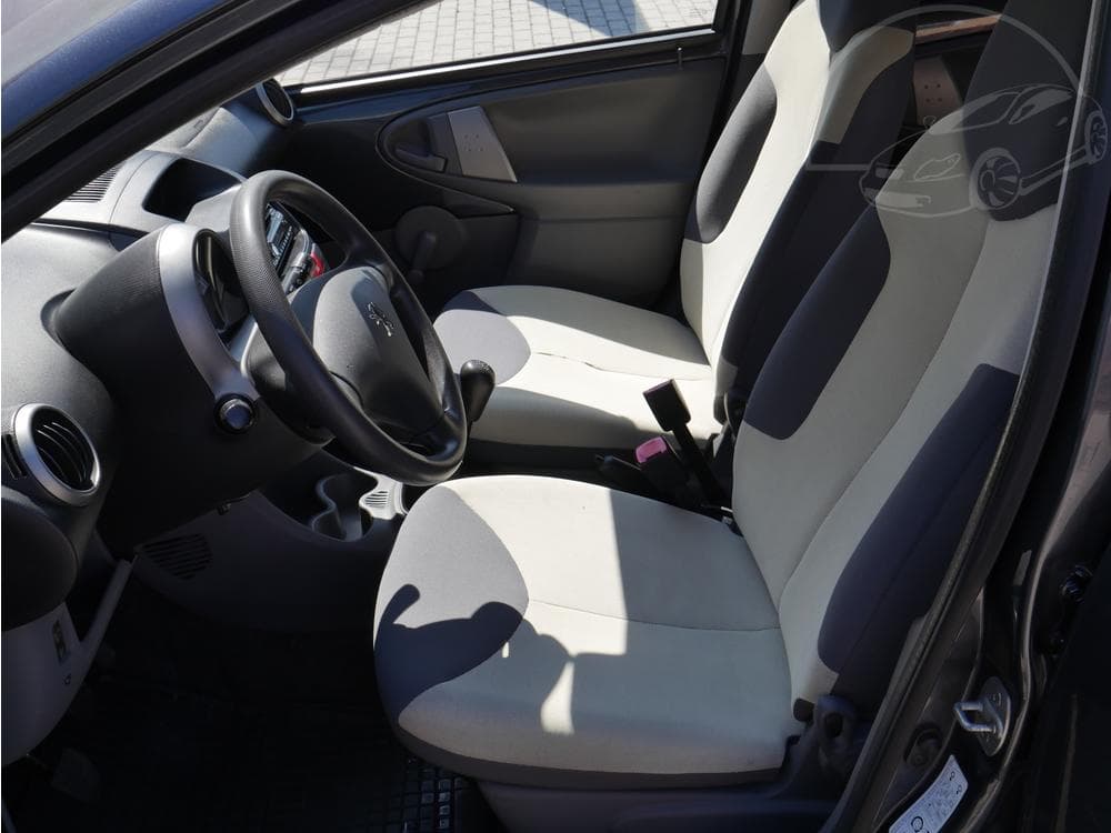 2009 Peugeot 107 - 22