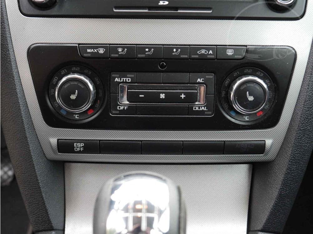 2009 Škoda OCTAVIA - 13