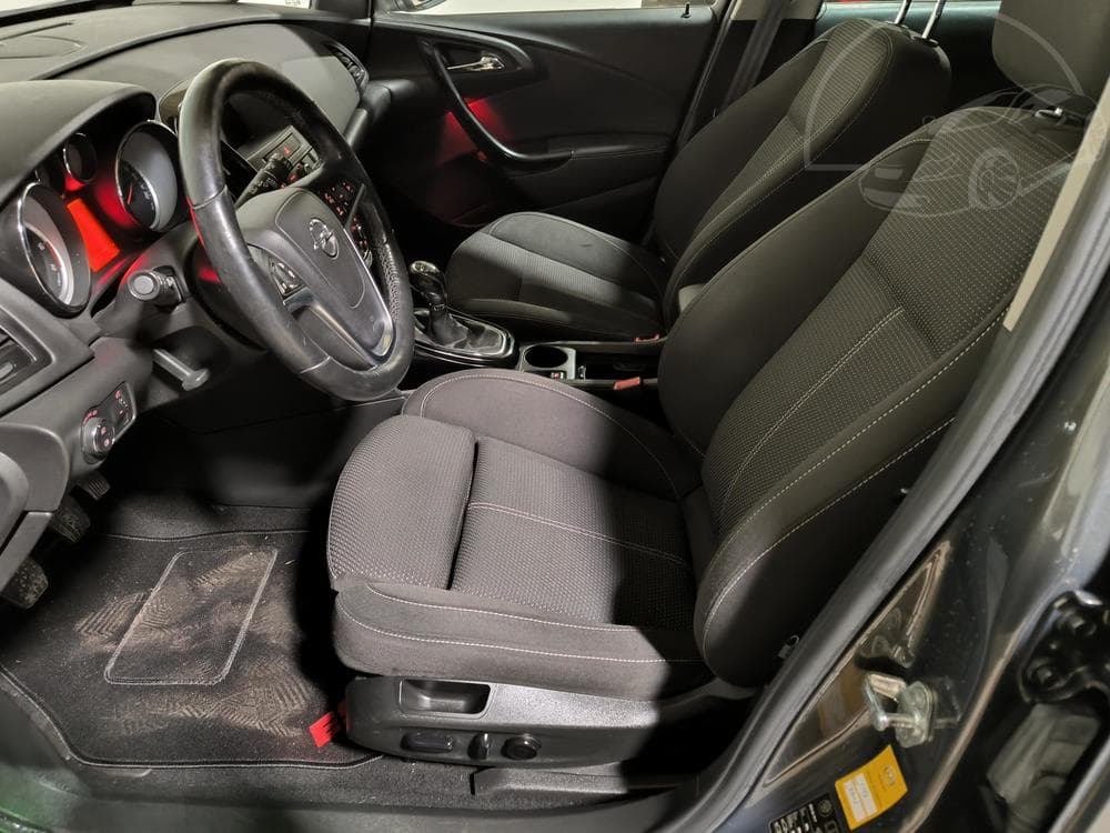 2016 Opel ASTRA - 9