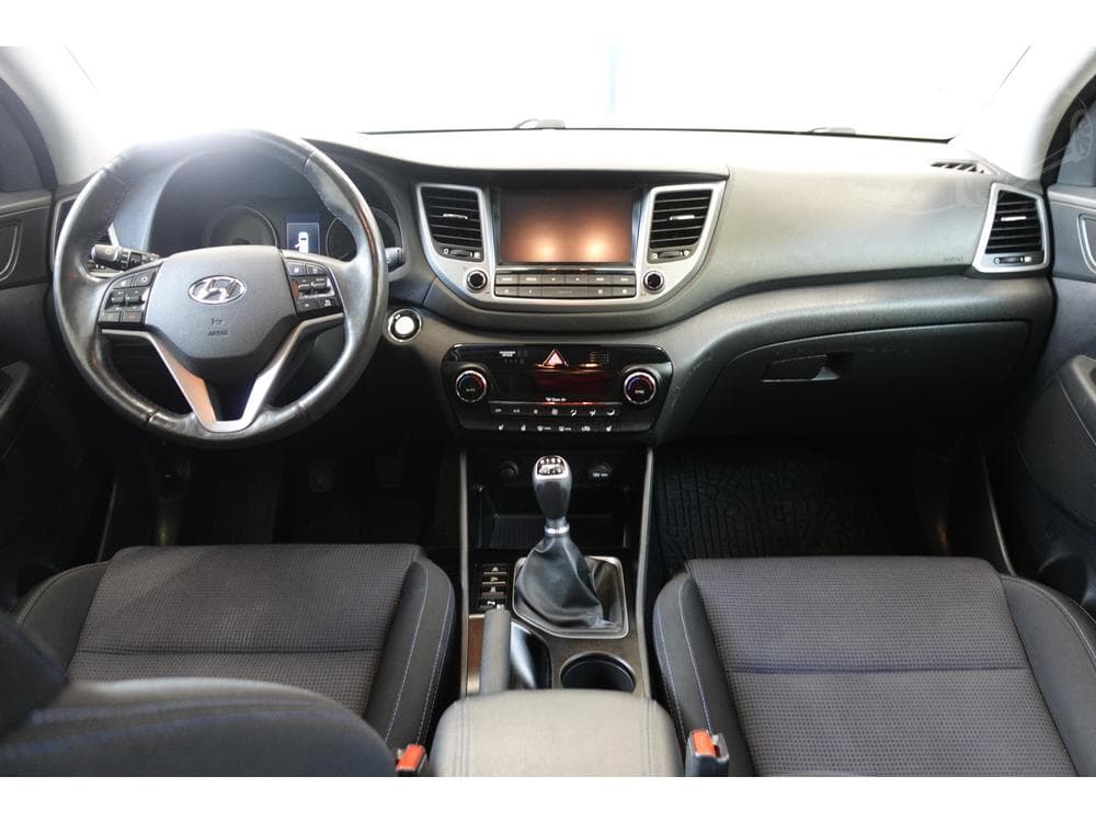 2016 Hyundai TUCSON - 22
