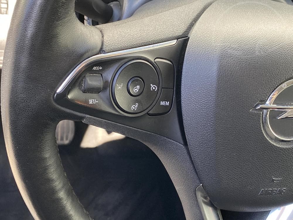 2018 Opel COMBO - 37