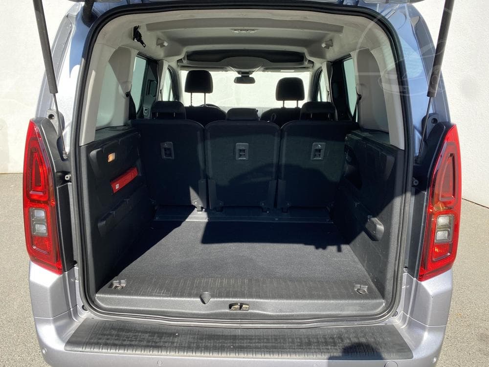 2018 Opel COMBO - 19