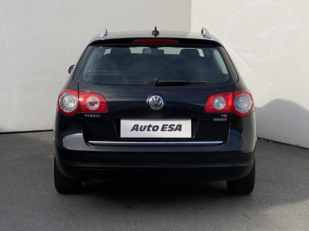 2009 Volkswagen PASSAT - 5