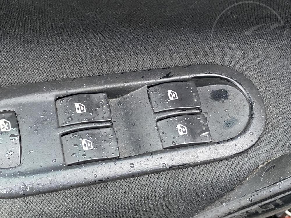 2006 Renault MEGANE - 12
