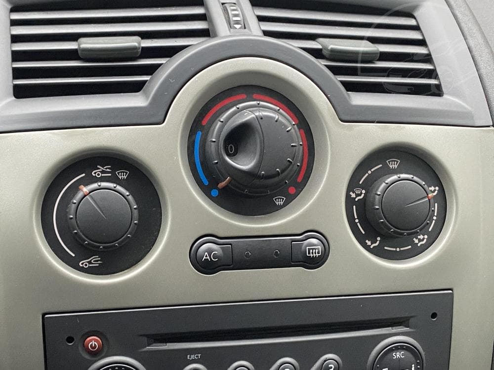 2006 Renault MEGANE - 15