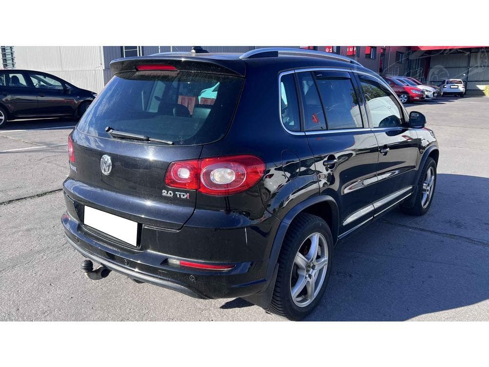 2009 Volkswagen TIGUAN - 2
