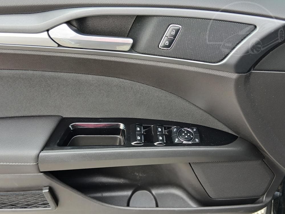 2016 Ford Mondeo - 11