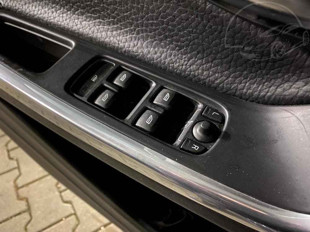 2013 Volvo V60 - 11