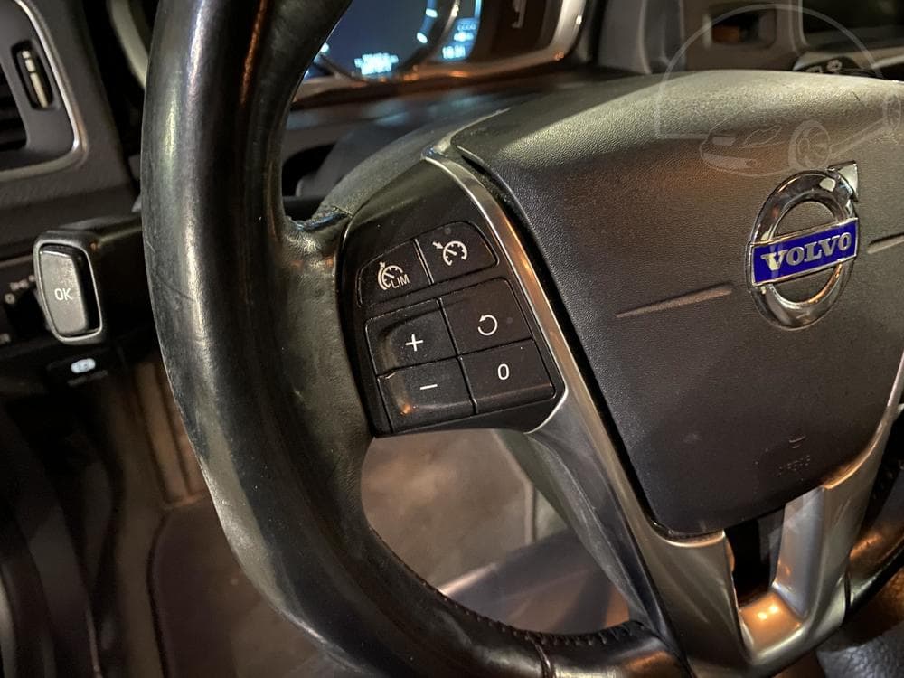 2013 Volvo V60 - 14